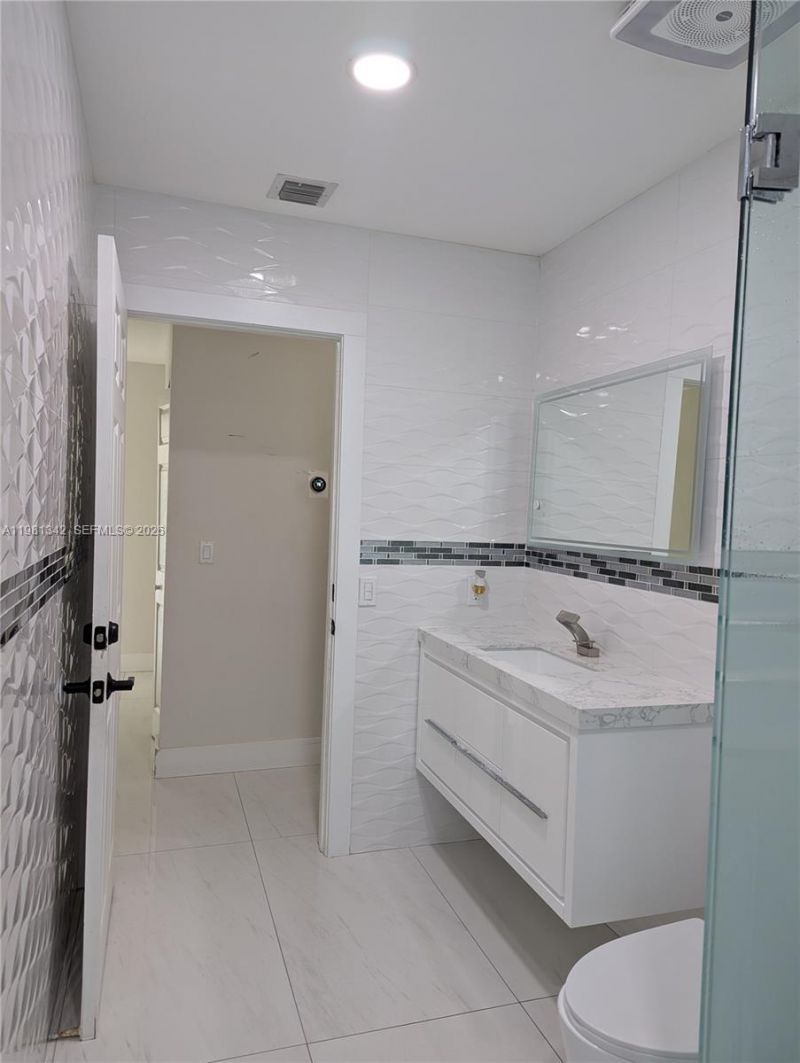 13925 SW 158th Ter , Miami, FL 33177 Photo