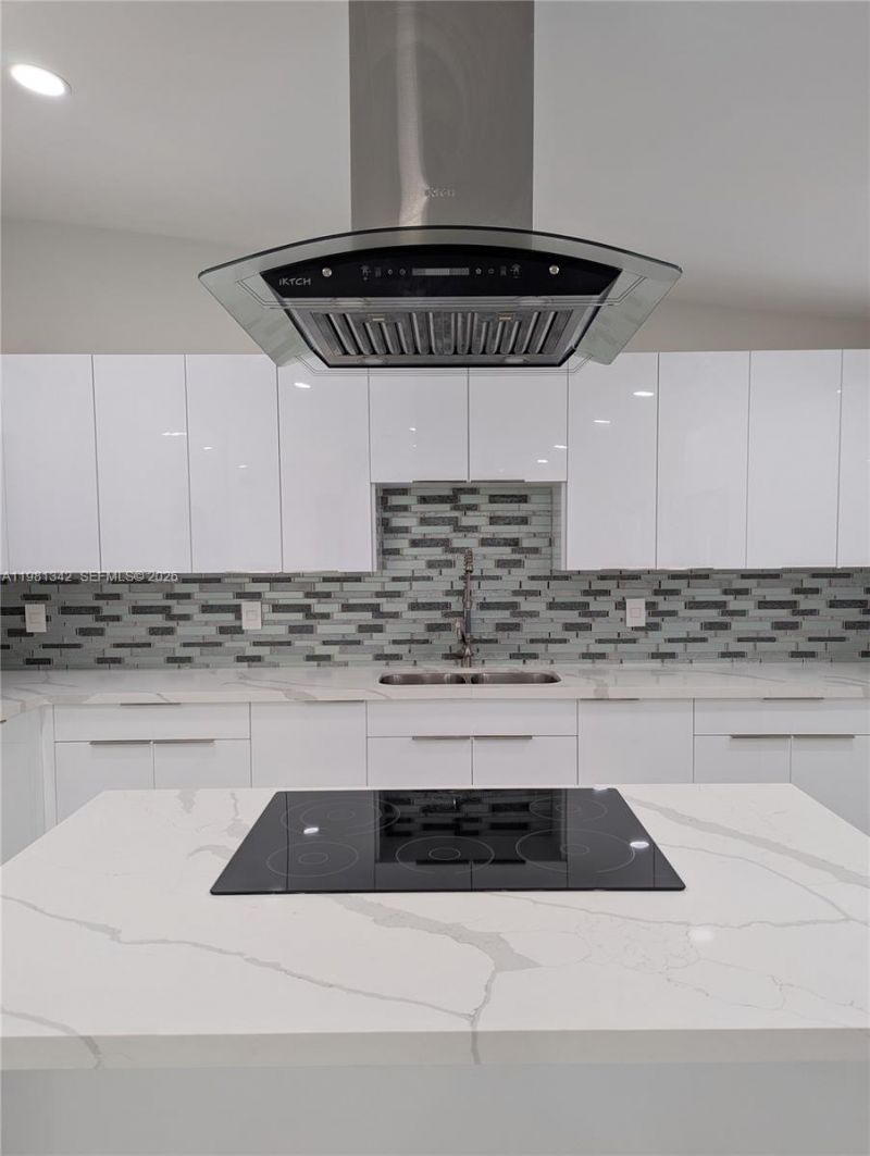 13925 SW 158th Ter , Miami, FL 33177 Photo