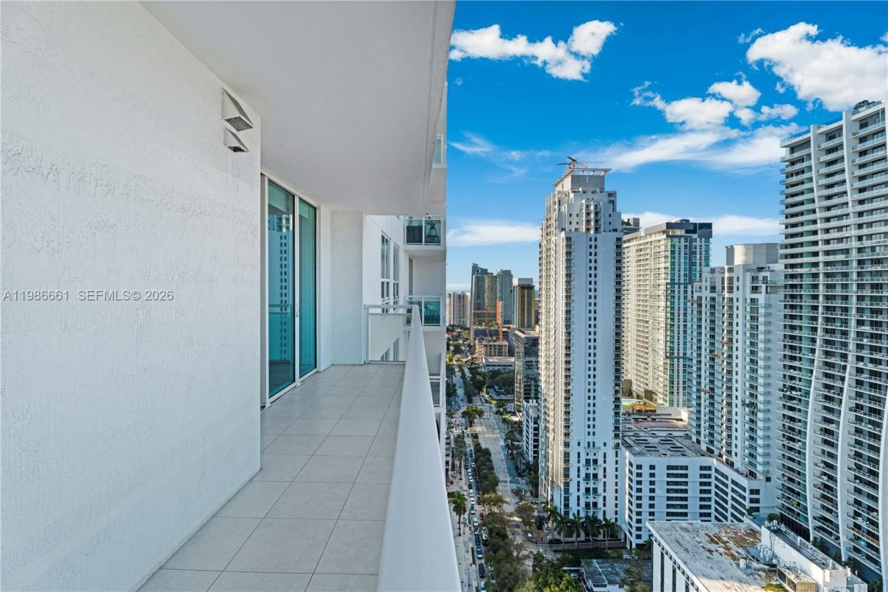 951 Brickell Ave , Unit 3607, Miami, FL 33131 Photo