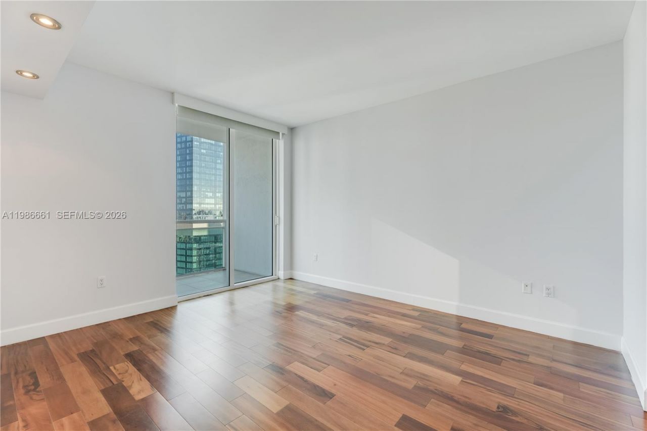 951 Brickell Ave , Unit 3607, Miami, FL 33131 Photo