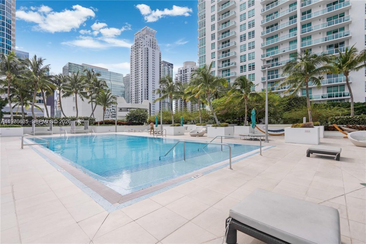 951 Brickell Ave , Unit 3607, Miami, FL 33131 Photo