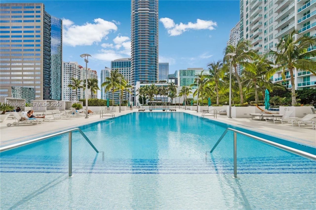 951 Brickell Ave , Unit 3607, Miami, FL 33131 Photo