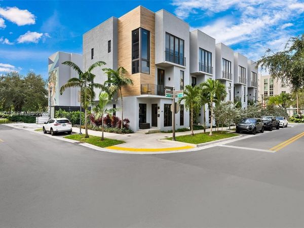 645 NE 4th Ave , Unit 316, Fort Lauderdale, FL 33304