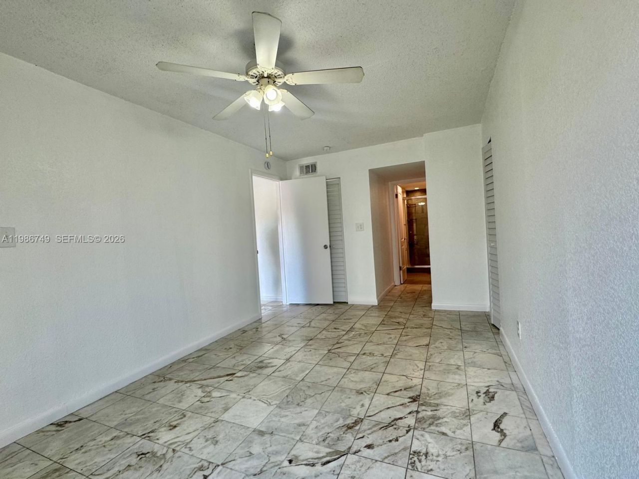1051 SW 1st St , Unit 212, Miami, FL 33130 Photo
