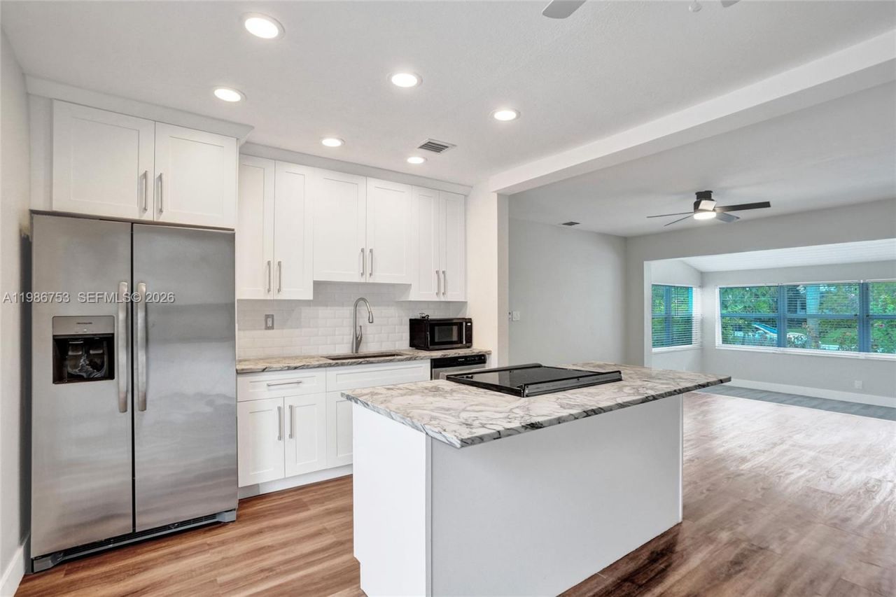 2281 SW 15th St, Fort Lauderdale, FL 33312 Photo