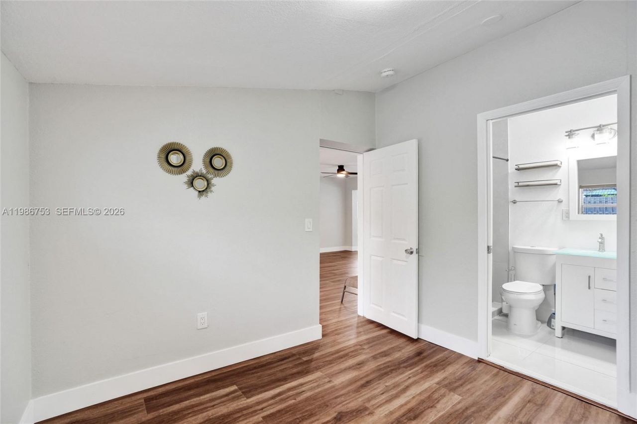 2281 SW 15th St, Fort Lauderdale, FL 33312 Photo