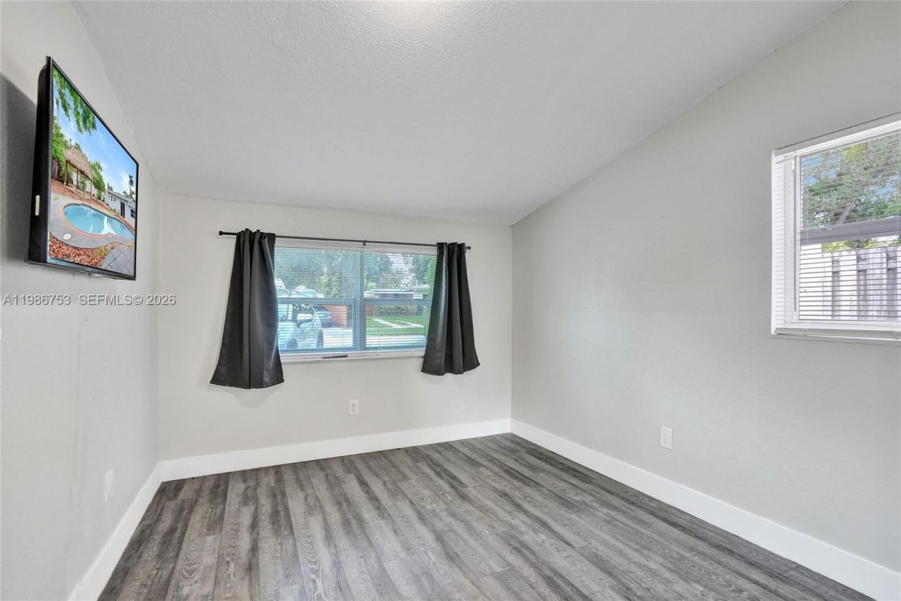 2281 SW 15th St, Fort Lauderdale, FL 33312 Photo