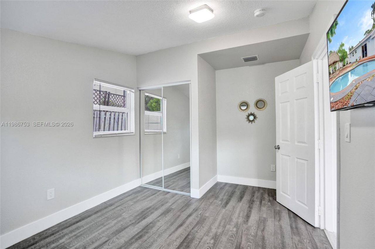 2281 SW 15th St, Fort Lauderdale, FL 33312 Photo