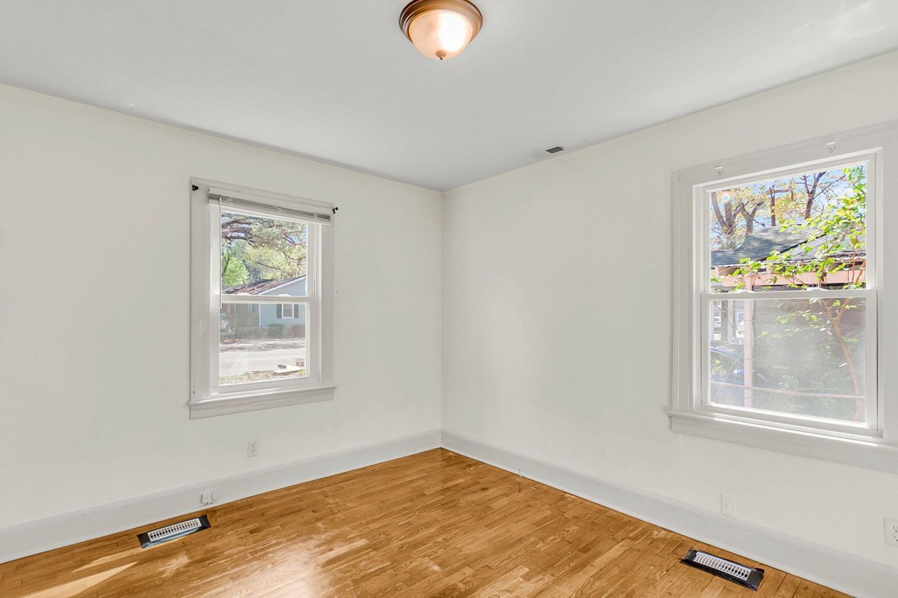 5533 Read Street Photo 11