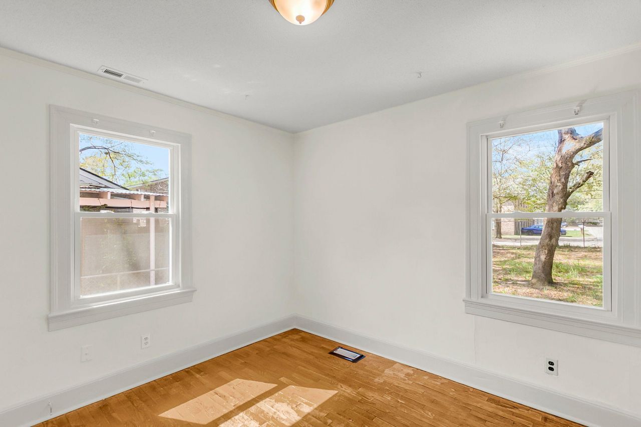 5533 Read Street Photo 14