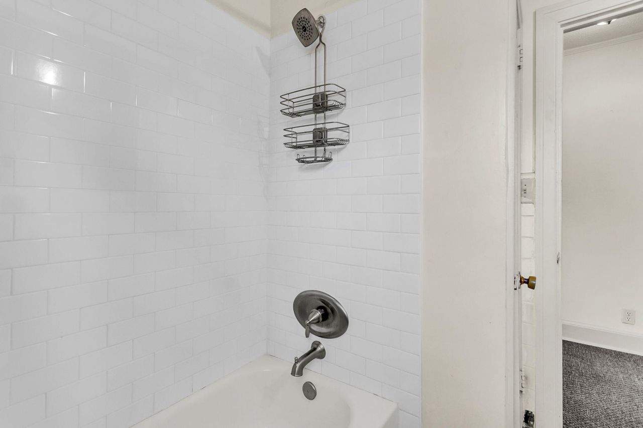 5533 Read Street Photo 18