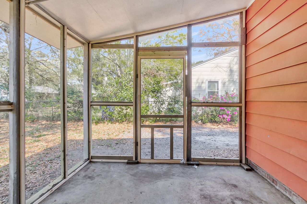 5533 Read Street Photo 23