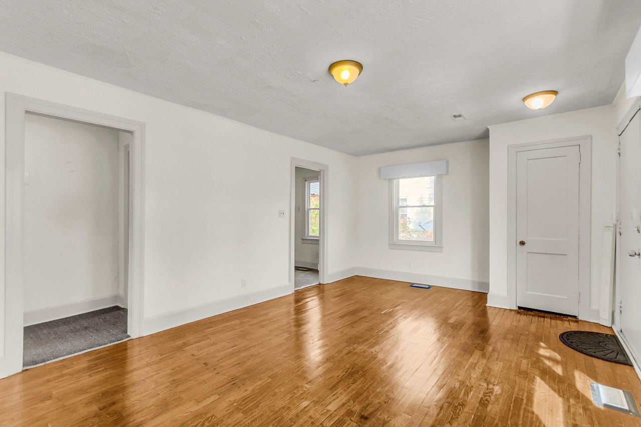 5533 Read Street Photo 5