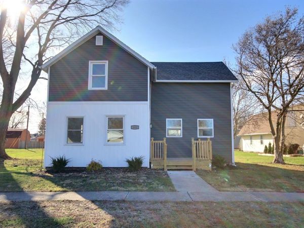 952 Grayston Avenue, Huntington, IN 46750