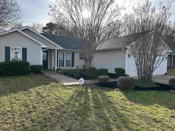 2213 Sheffield Drive, Jonesboro, AR 72405