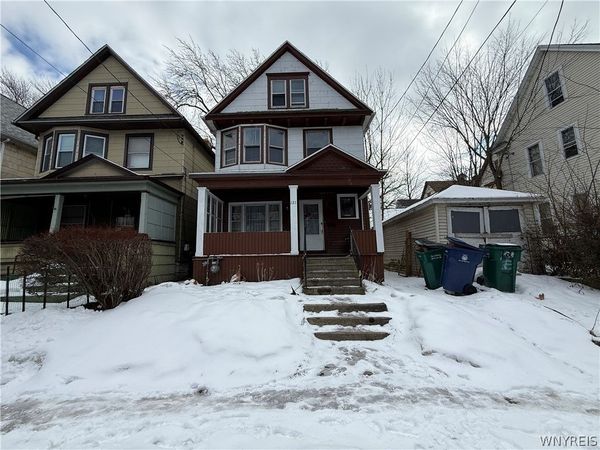 121 Riverside Avenue , Buffalo, NY 14207