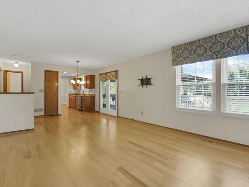 5500 Rushden Drive, Columbus, OH 43230 Photo 47