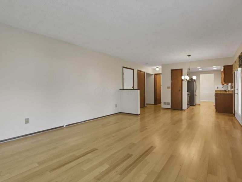 5500 Rushden Drive, Columbus, OH 43230 Photo 48