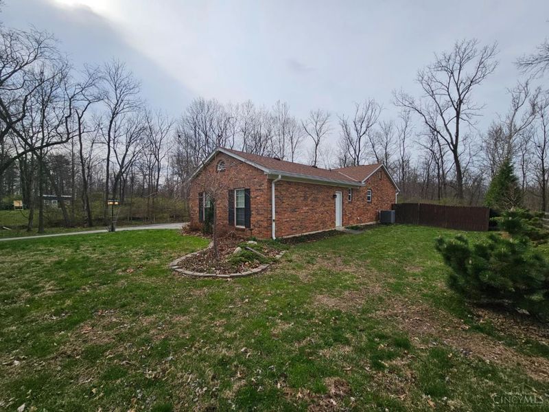 5425 Willow Run Lane, Milford, OH 45150 Photo 8