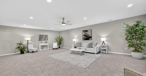 4971 Michele Ln, Sacramento, CA 95822 Photo