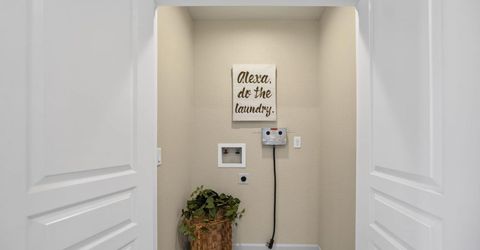 4971 Michele Ln, Sacramento, CA 95822 Photo