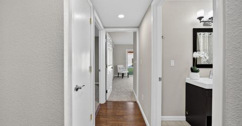 4971 Michele Ln, Sacramento, CA 95822 Photo