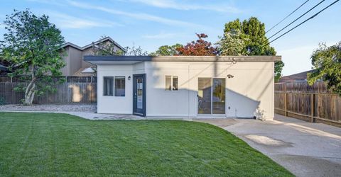 4971 Michele Ln, Sacramento, CA 95822 Photo