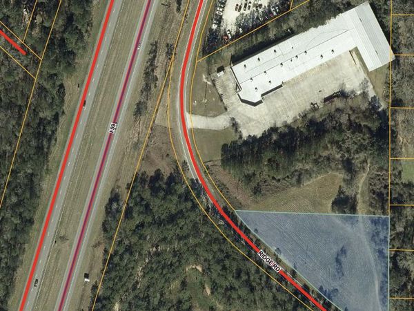 299 Frontage Road, Picayune, MS 39466