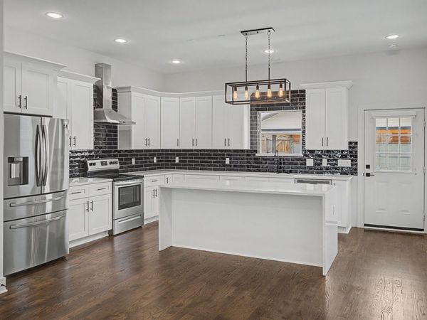 933 Warren St , Nashville, TN 37208