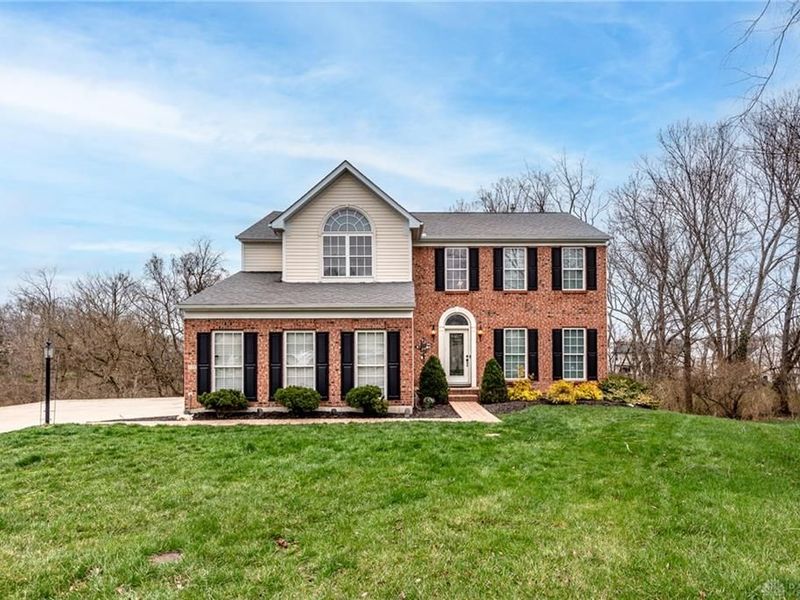 480 Apple Blossom Court, Lebanon, OH 45036 Photo 2