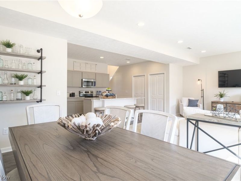 3559 Alder Avenue , Green, OH 44685 Photo 6