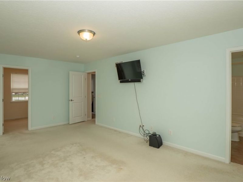 6525 Pine Bluff Avenue NE, Canton, OH 44721 Photo 20