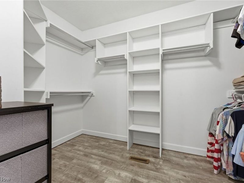 2287 McGinty Road NW, North Canton, OH 44720 Photo 30