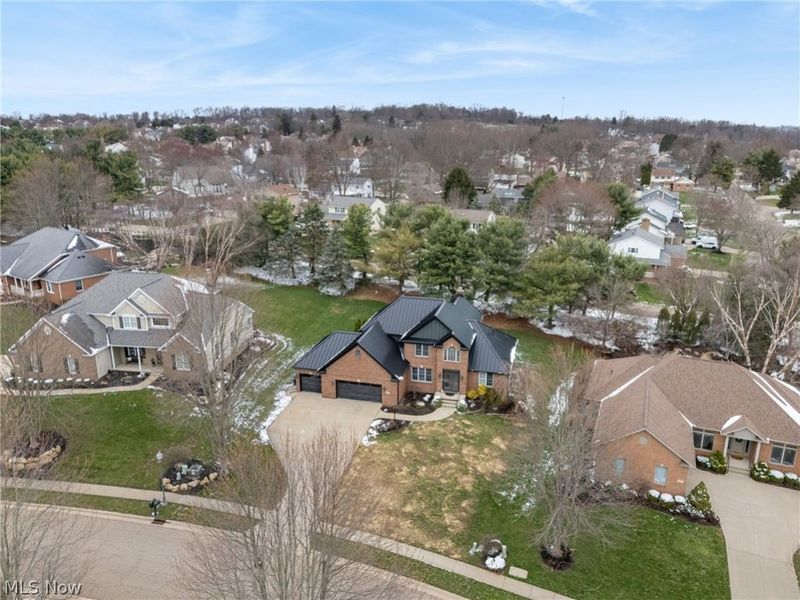 2287 McGinty Road NW, North Canton, OH 44720 Photo 4