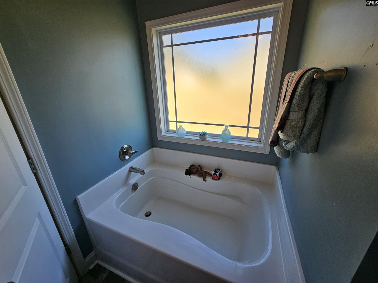 114 Tall Pines Road Photo 15