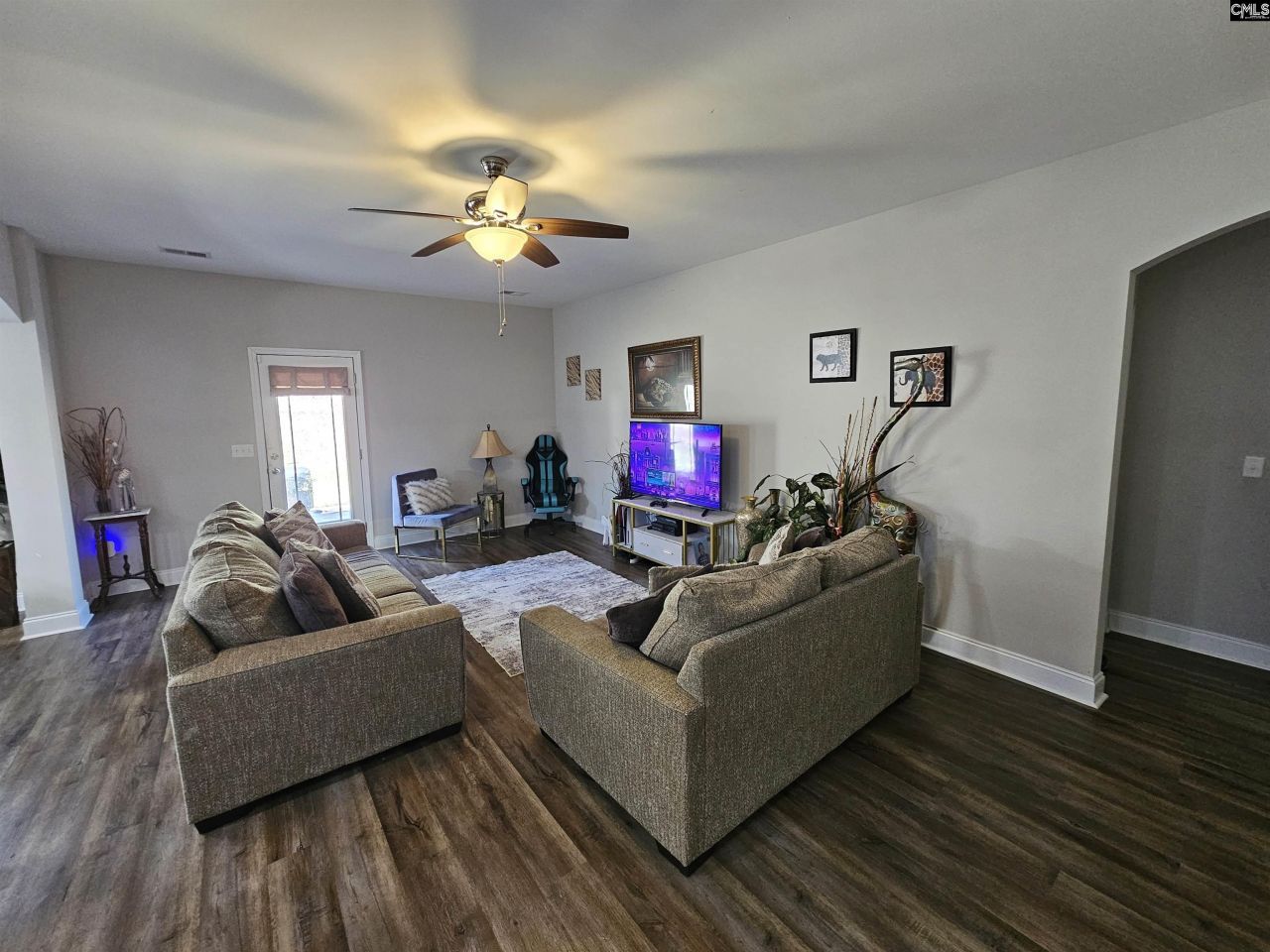 114 Tall Pines Road Photo 5