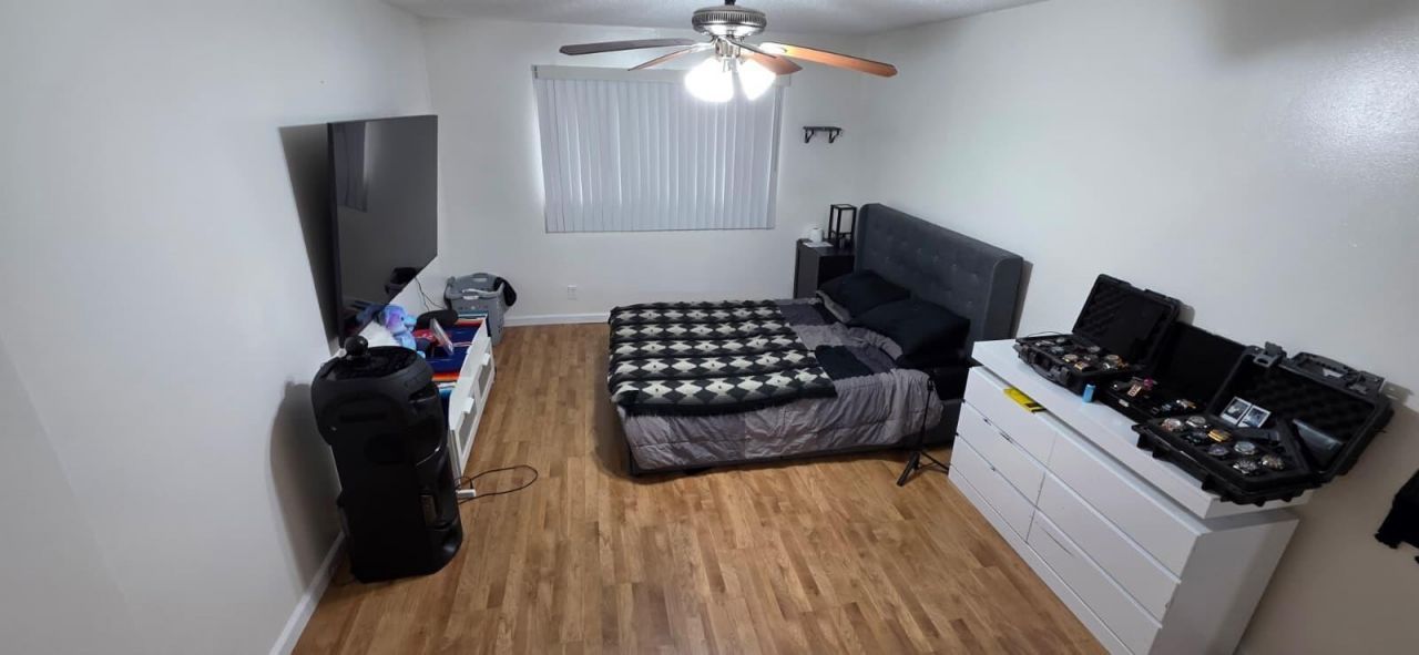 725 Lori Drive, Unit 204, Palm Springs, FL 33461 Photo