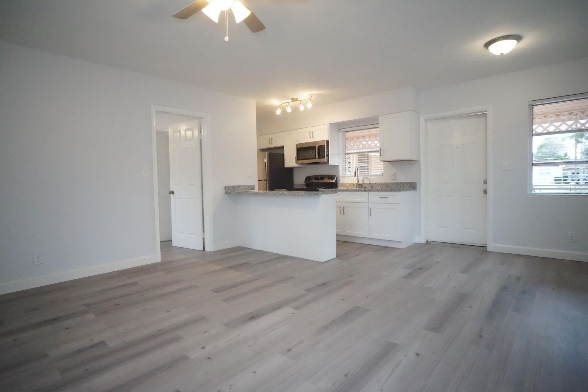 1815 Juno Road, Unit 3, North Palm Beach, FL 33408 Photo