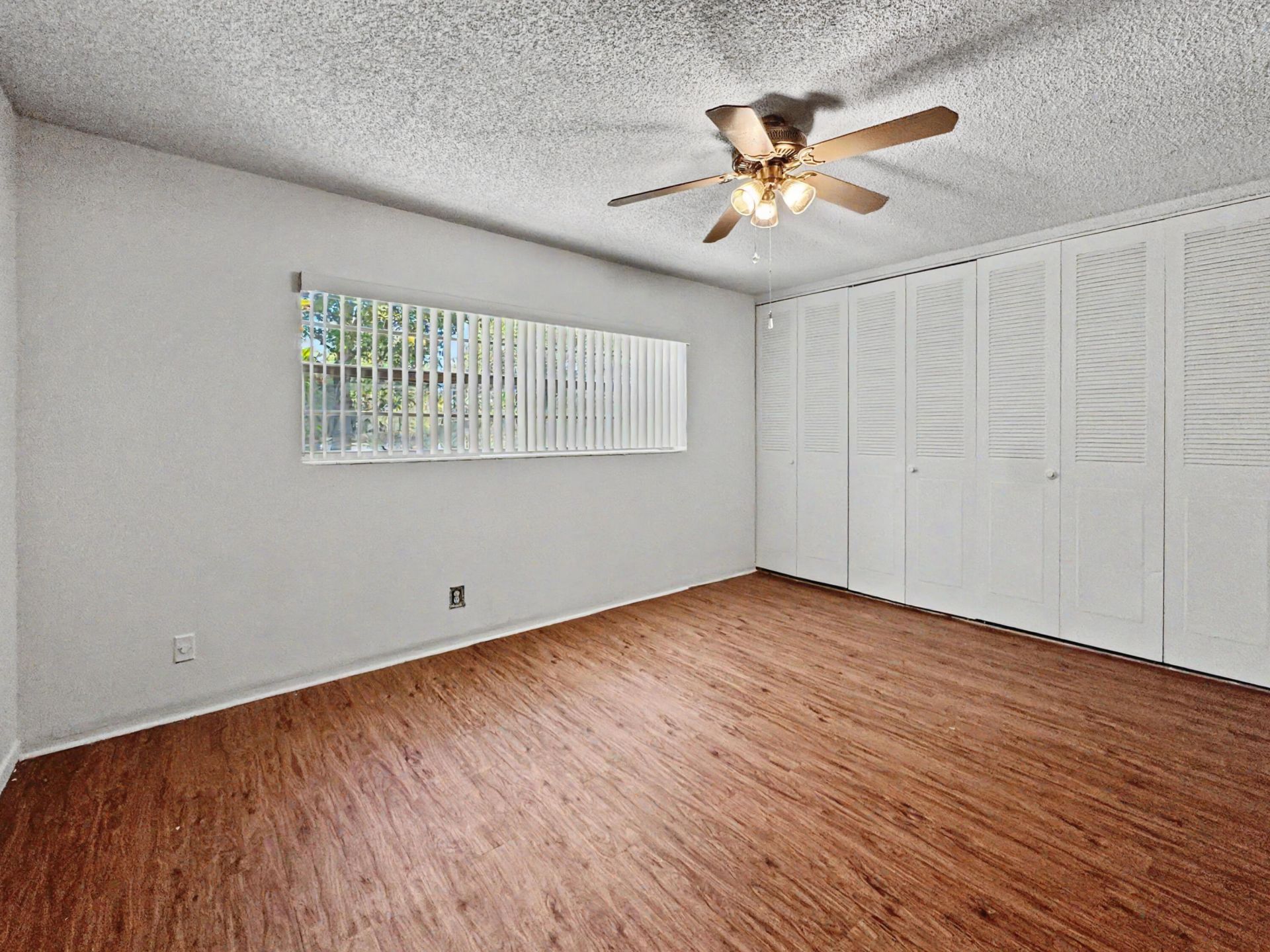 5171 W Oakland Park Boulevard, Unit 110, Lauderdale Lakes, FL 33313 Photo