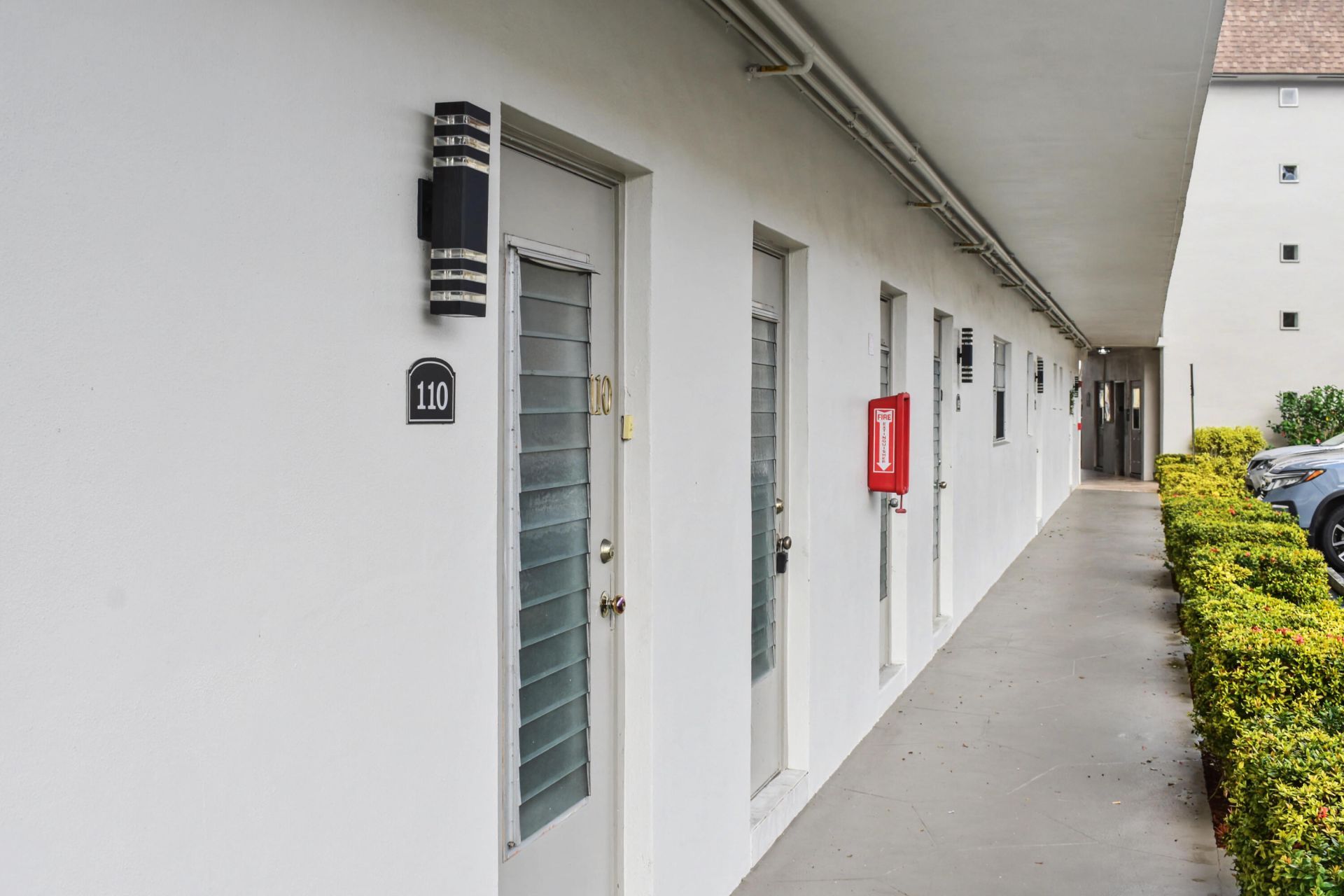 5171 W Oakland Park Boulevard, Unit 110, Lauderdale Lakes, FL 33313 Photo
