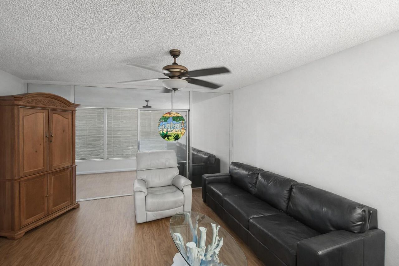 5171 W Oakland Park Boulevard, Unit 110, Lauderdale Lakes, FL 33313 Photo