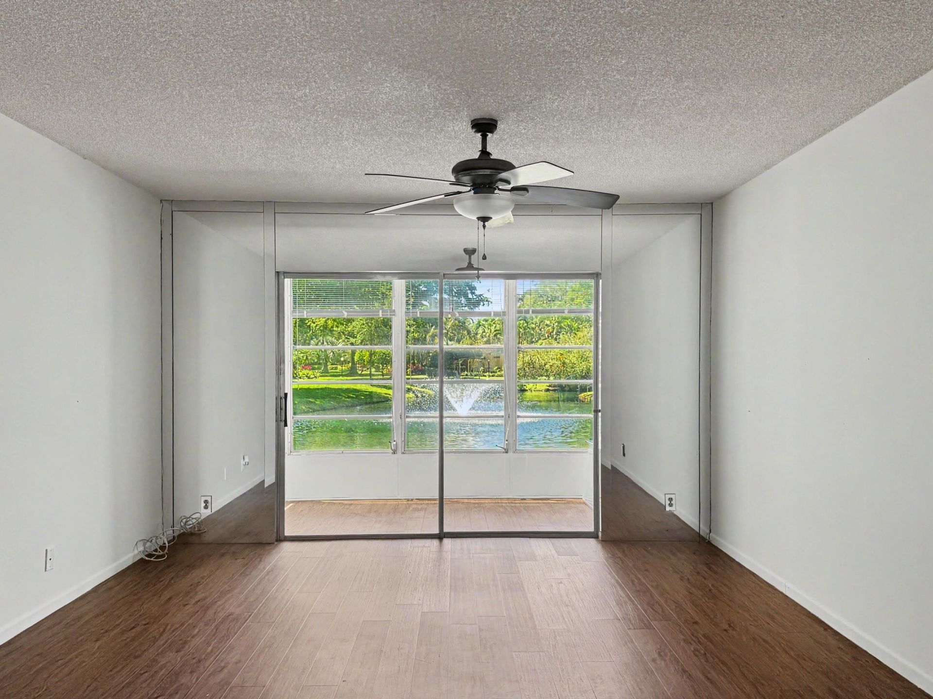 5171 W Oakland Park Boulevard, Unit 110, Lauderdale Lakes, FL 33313 Photo