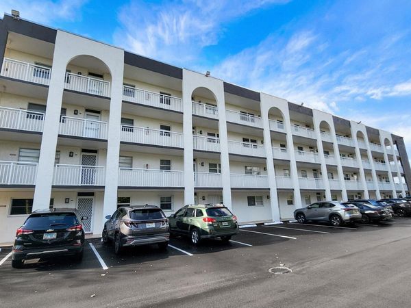 1541 S Ocean Boulevard, Unit 211, Pompano Beach, FL 33062