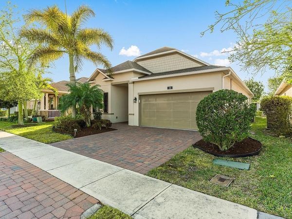 111 Sandcrest Circle, Sebastian, FL 32958