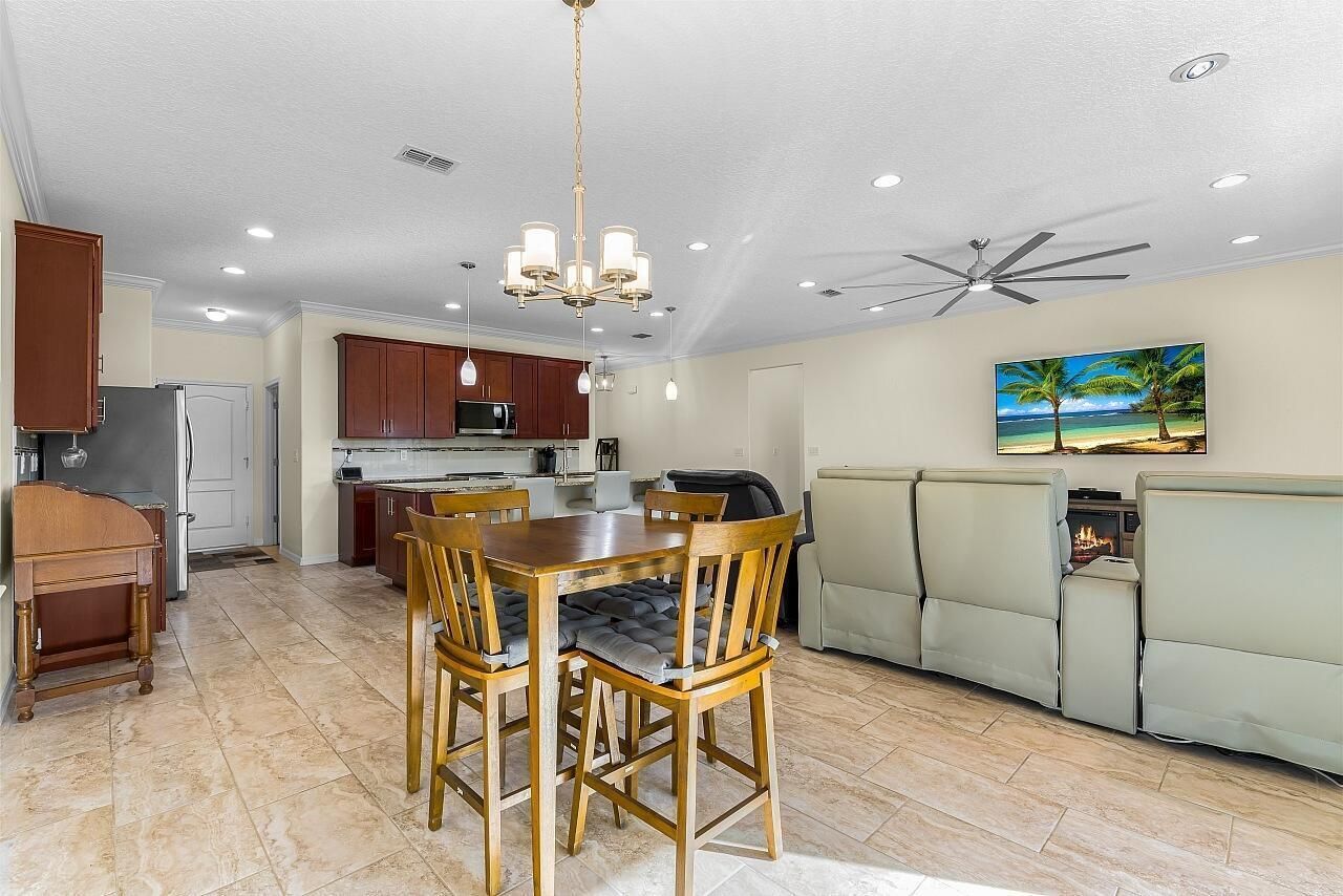 111 Sandcrest Circle, Sebastian, FL 32958 Photo