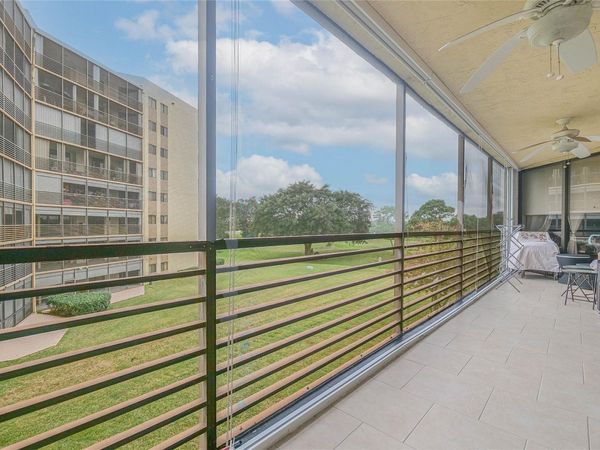 7300 Radice Court, Unit 302, Lauderhill, FL 33319