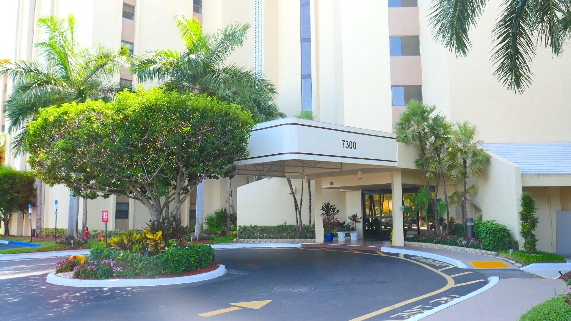 7300 Radice Court, Unit 302, Lauderhill, FL 33319 Photo