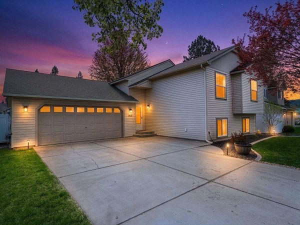 11612 E Watkins Ln, Spokane Valley, WA 99206