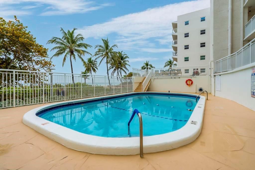 901 S Surf Rd , Unit 408, Hollywood, FL 33019 Photo