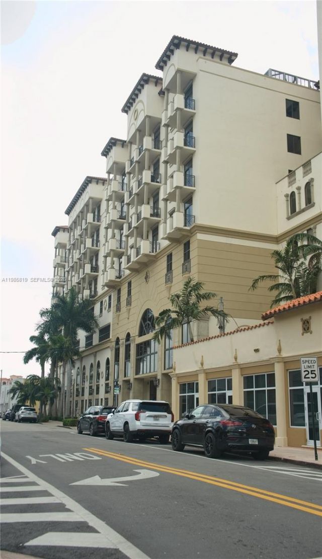 1805 Ponce De Leon Blvd, Unit 823, Coral Gables, FL 33134 Photo